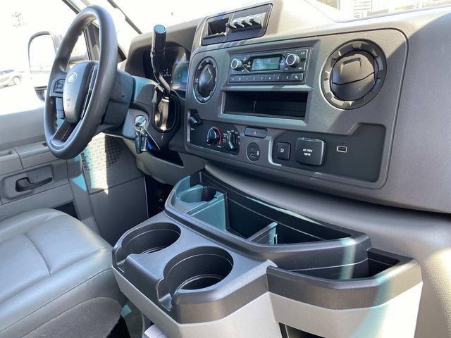 Used 2024 Ford E-450 and Econoline 450 Super Duty w/ Power Windows & Locks Group RWD image 14