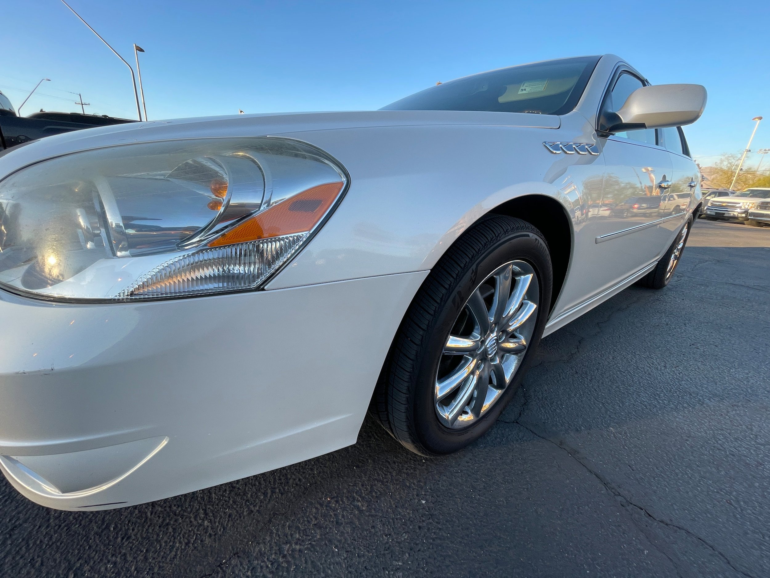 Used 2011 Buick Lucerne Super FWD image 10