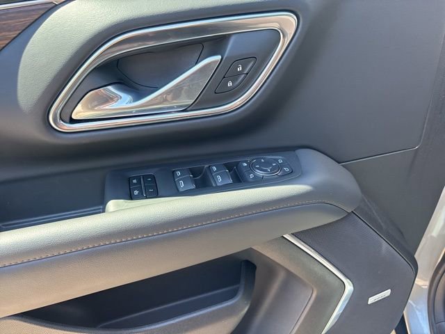 Certified 2024 Chevrolet Tahoe High Country w/ Premium Package AWD/4WD image 5