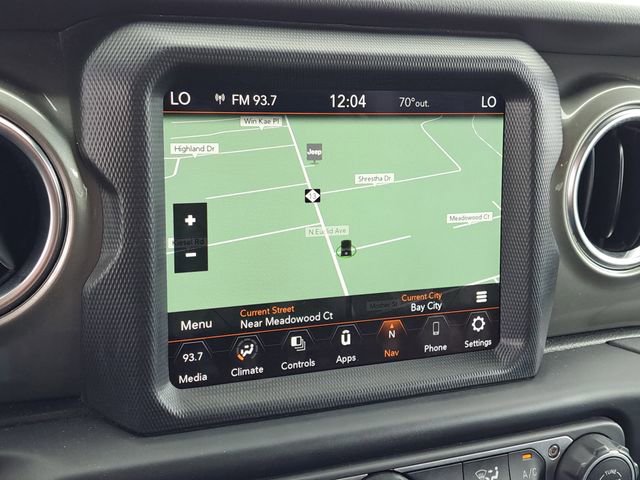 Used 2023 Jeep Wrangler Sahara image 17