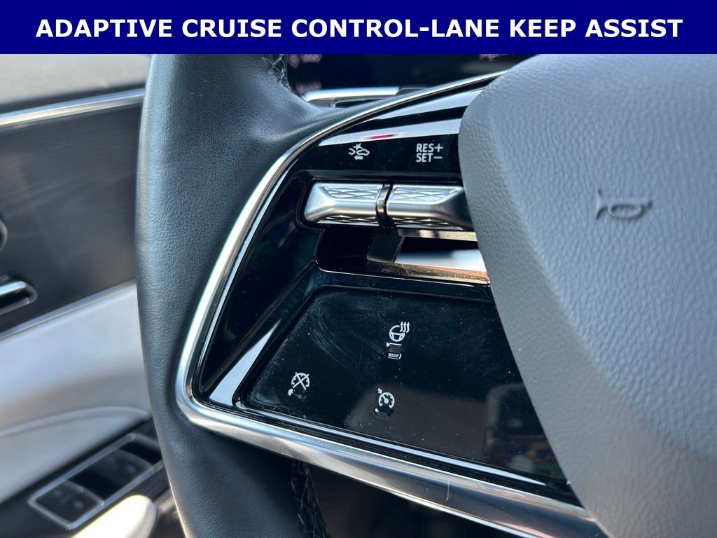 Used 2025 Cadillac Lyriq Sport RWD image 14
