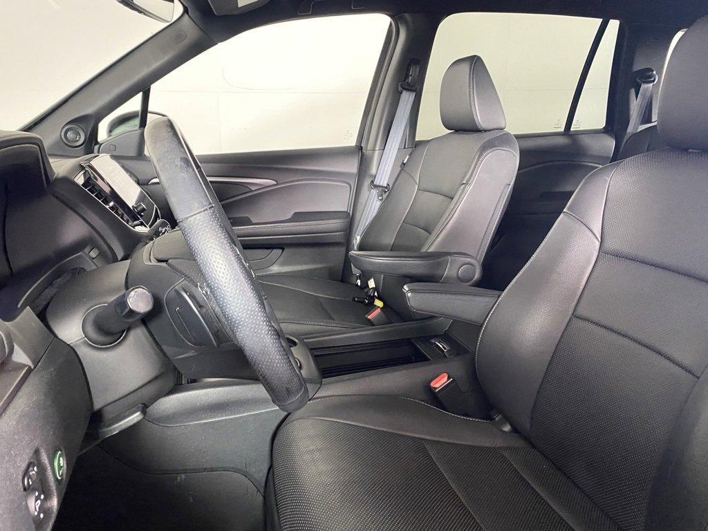 Used 2023 Honda Passport EX-L image 21