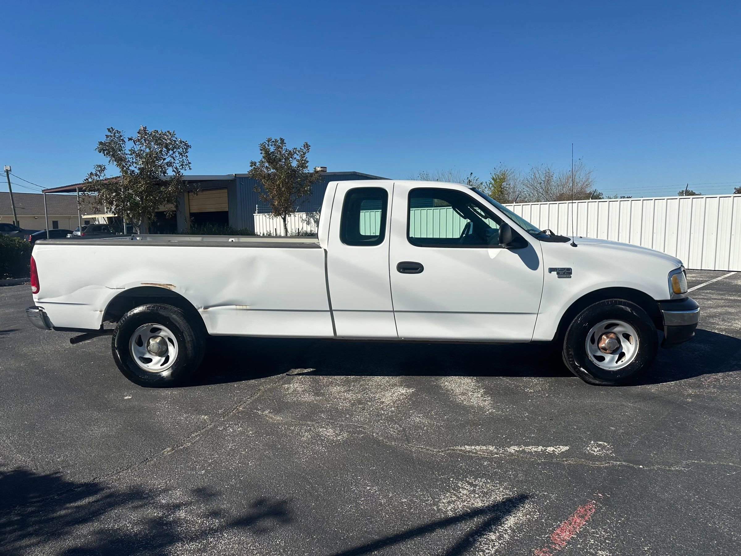 Used 2003 Ford F150 XL RWD image 4