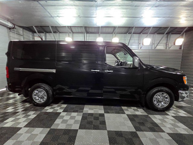 Used 2021 Nissan NV 3500 SL image 9