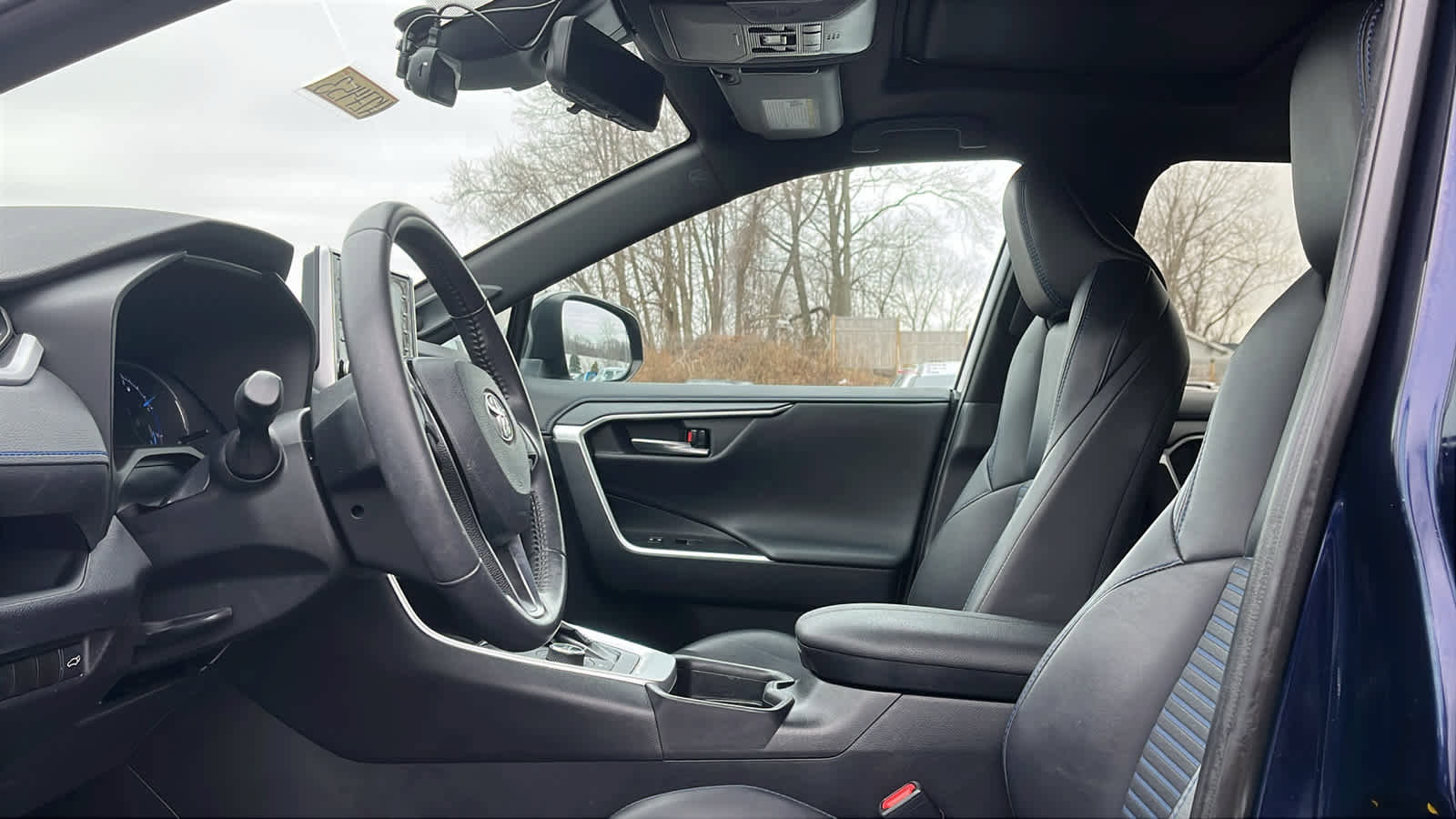 Used 2019 Toyota RAV4 XSE w/ Carpet Mat Package image 10
