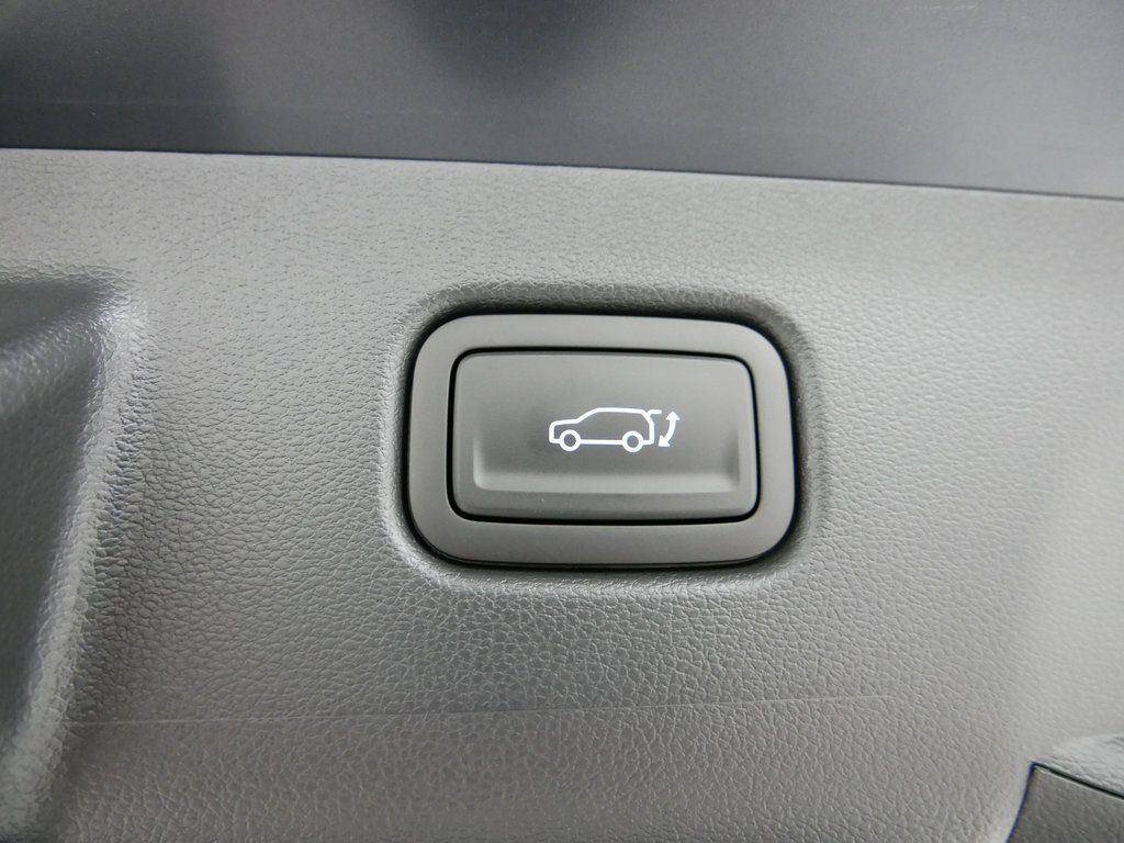 Used 2026 Hyundai Kona Limited AWD/4WD image 7