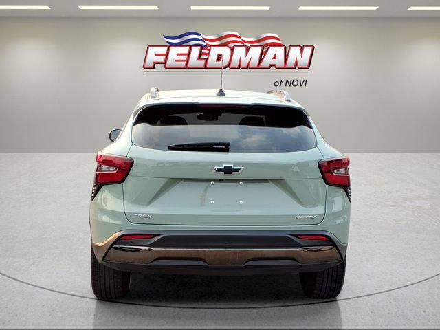 Used 2025 Chevrolet Trax ACTIV w/ Driver Confidence Package FWD image 4