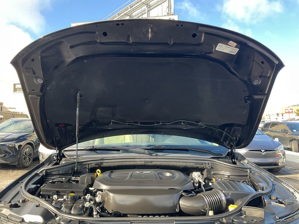 Used 2016 Jeep Grand Cherokee Overland image 12