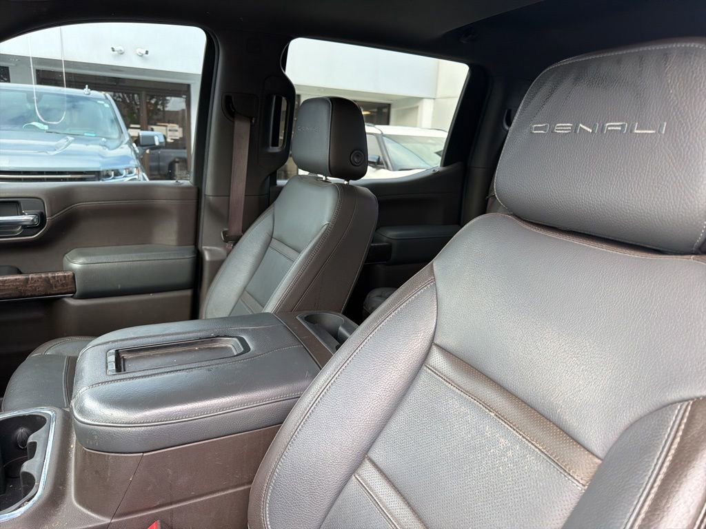 Used 2019 GMC Sierra 1500 Denali w/ Technology Package AWD/4WD image 10