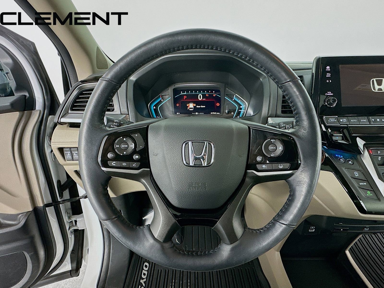 Used 2024 Honda Odyssey Elite image 14