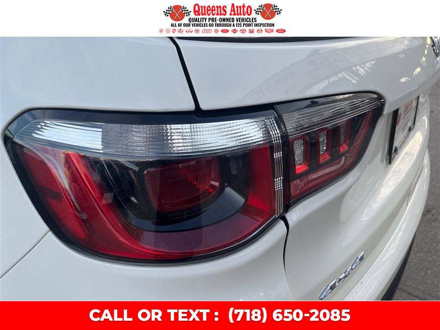 Used 2020 Jeep Compass Latitude image 33