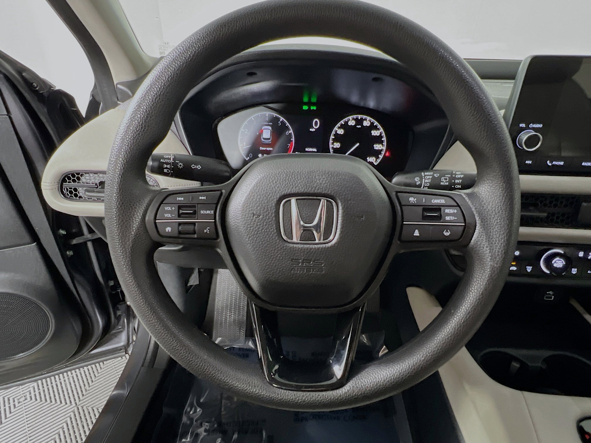 Used 2023 Honda HR-V LX image 18
