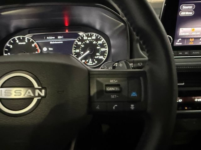 Certified 2025 Nissan Rogue SV w/ SV Premium Package AWD/4WD image 17