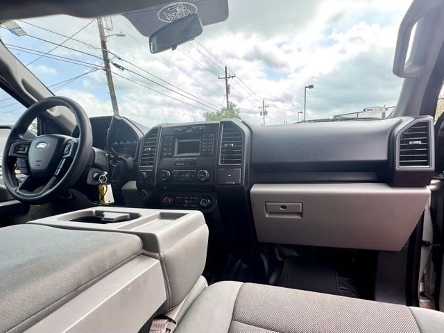 Used 2016 Ford F150 XL w/ Equipment Group 101A Mid AWD/4WD image 12