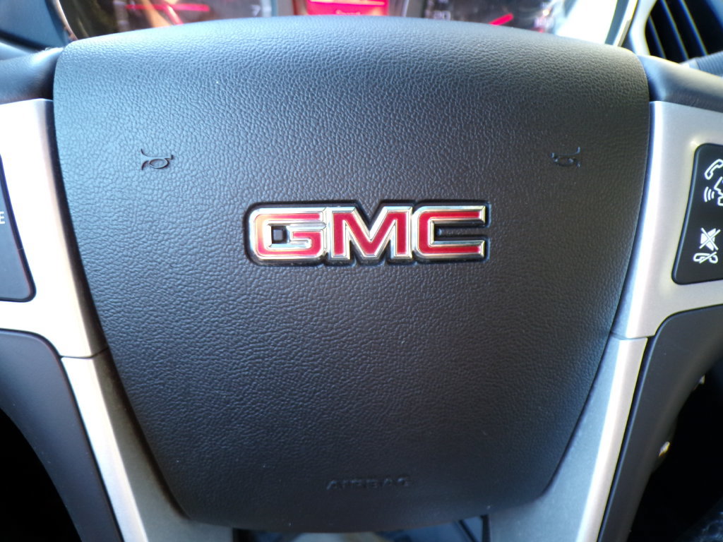 Used 2016 GMC Terrain SLE w/ Cargo Package AWD/4WD image 31