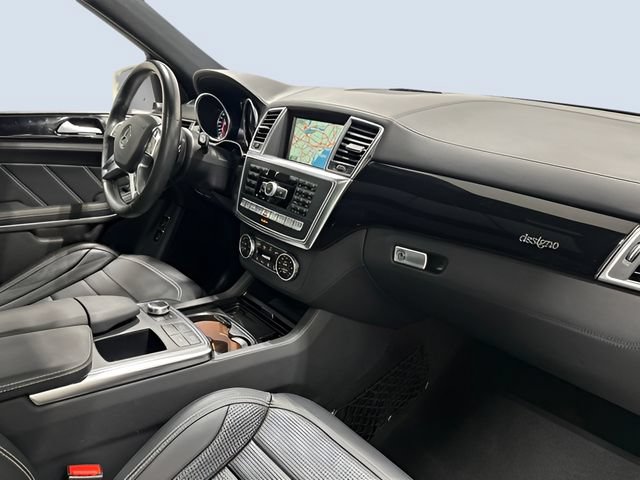 Used 2015 Mercedes-Benz GL 63 AMG 4MATIC image 11