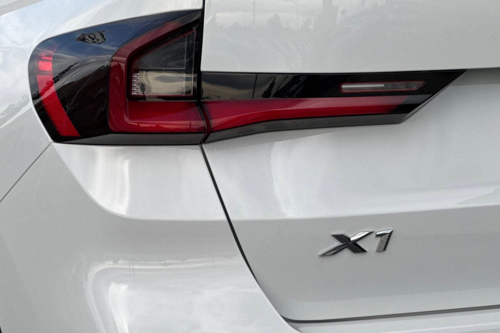 Used 2026 BMW X1 xDrive28i w/ Convenience Package AWD/4WD image 13