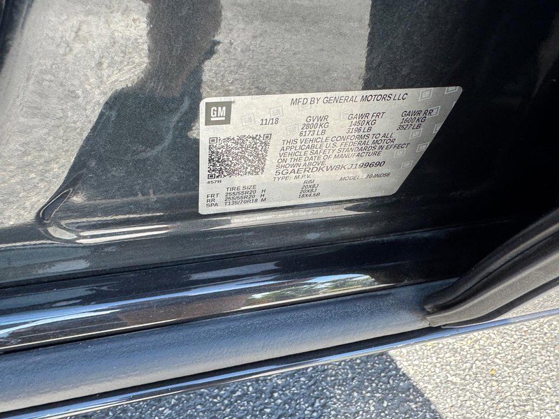 Certified 2019 Buick Enclave Avenir w/ Avenir Technology Package image 28