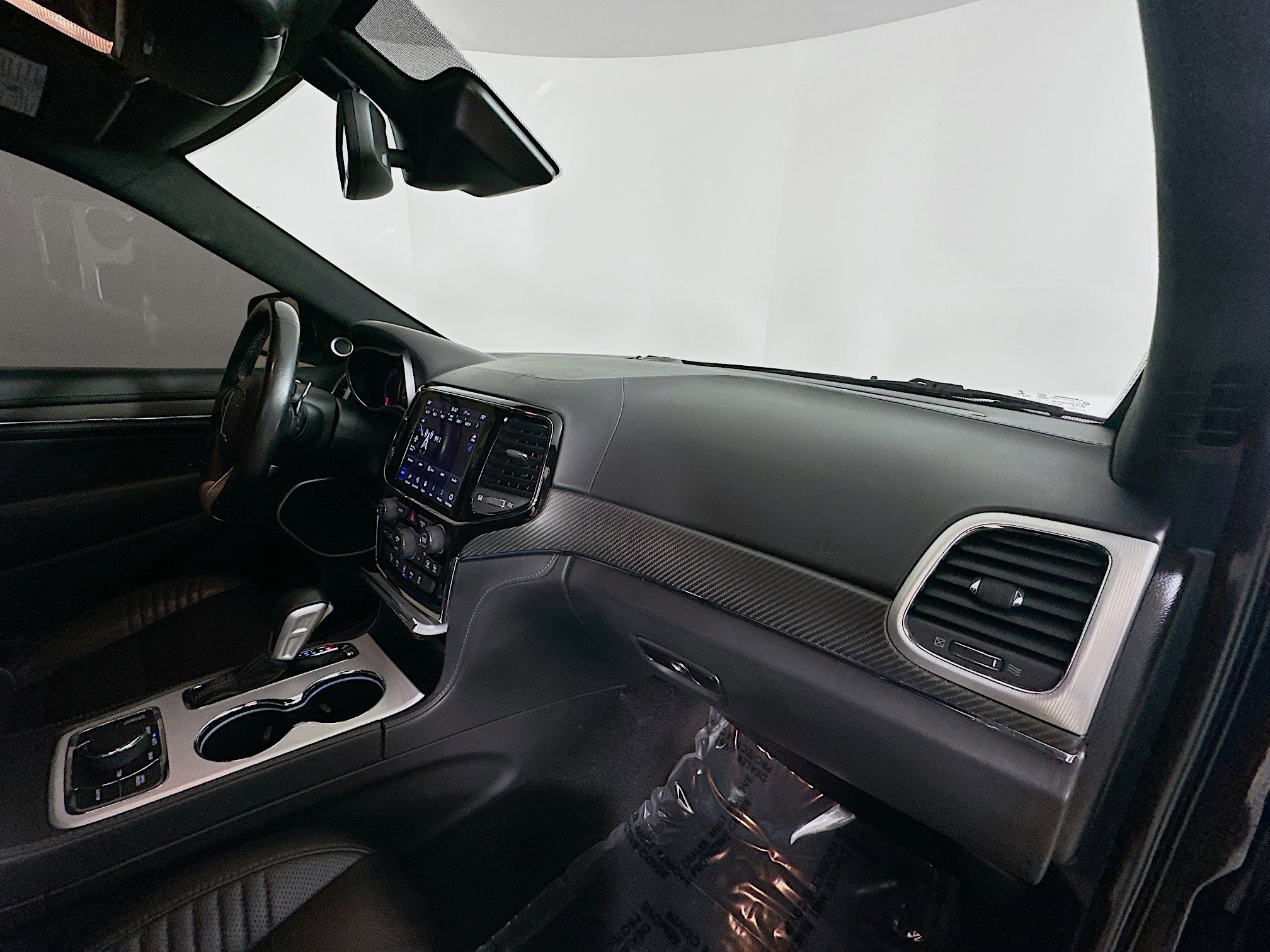 Certified 2021 Jeep Grand Cherokee SRT image 39