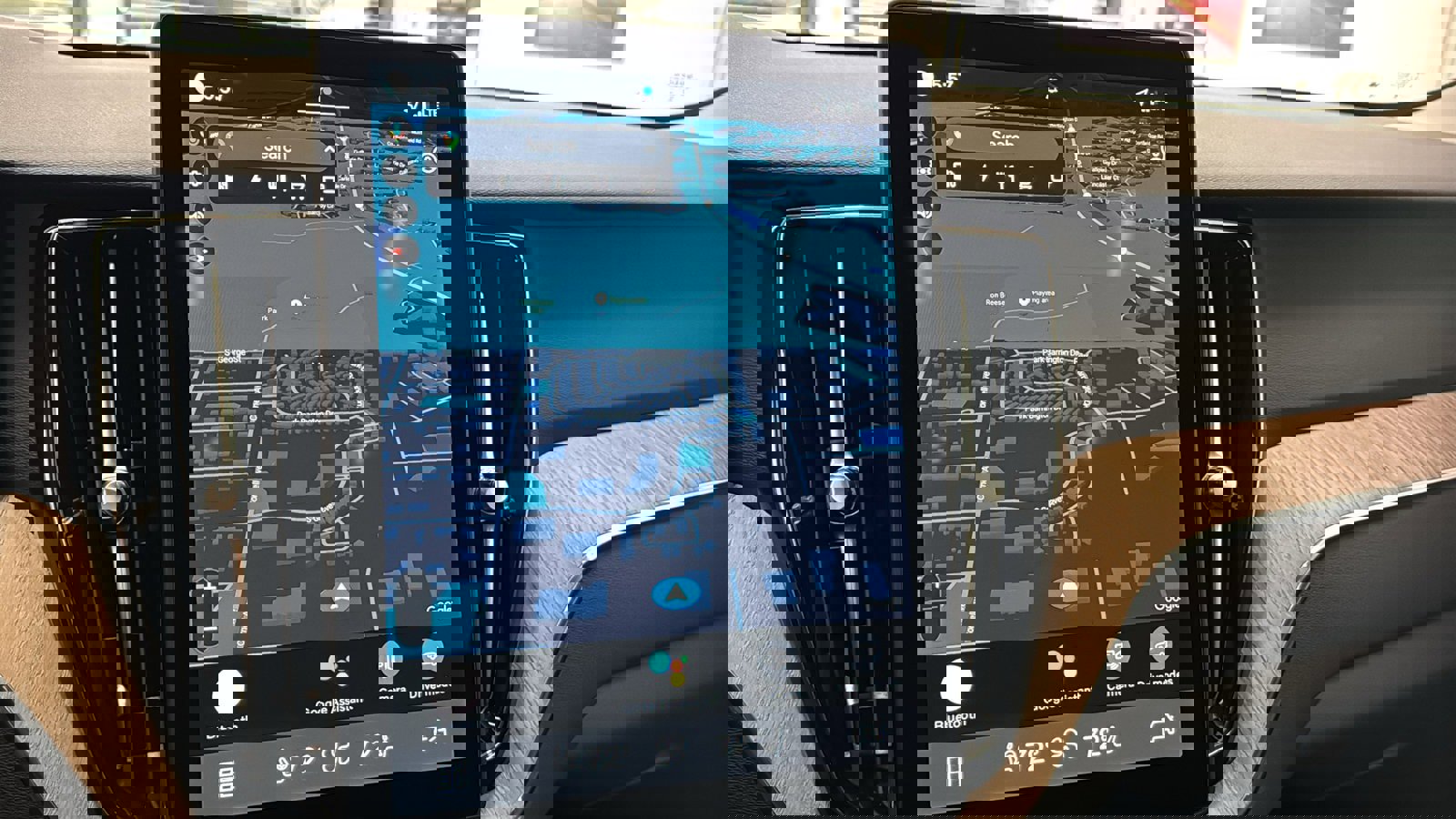 New 2026 Volvo XC60 T8 Plus w/ Protection Package Premier image 16