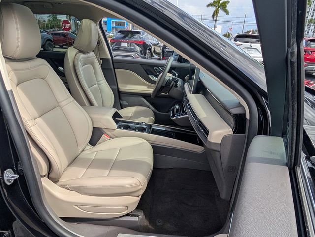 Used 2023 Lincoln Corsair FWD w/ Equipment Group 101A image 20