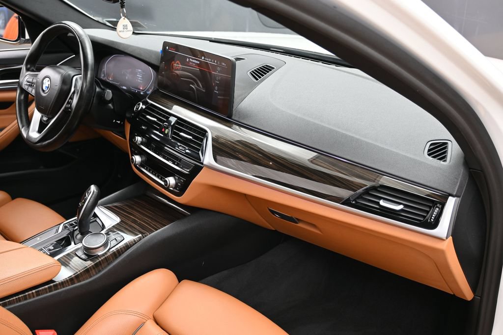 Used 2022 BMW 530i xDrive w/ Convenience Package AWD/4WD image 36
