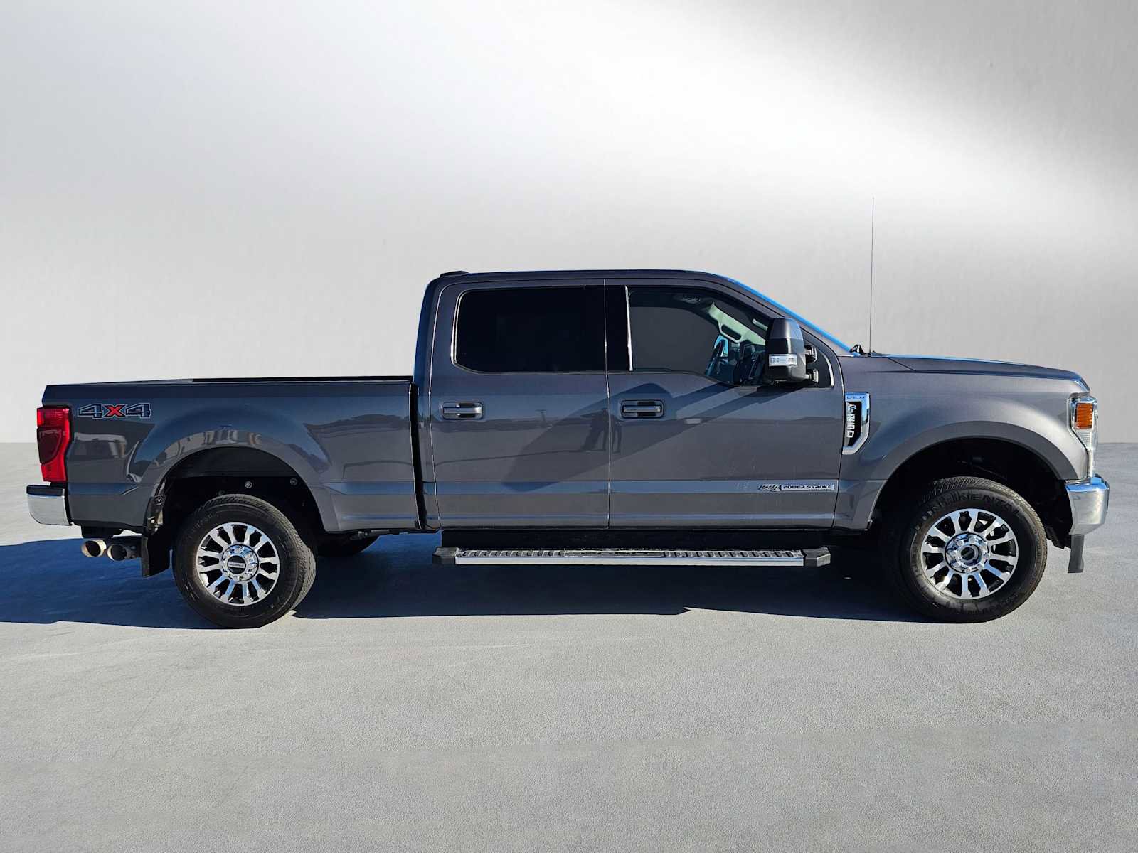 Used 2021 Ford F250 Lariat image 6