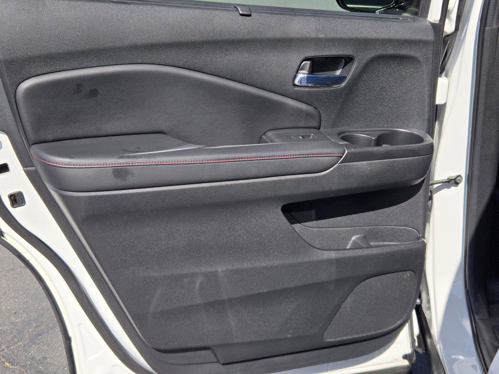 Used 2022 Honda Pilot Black Edition image 25