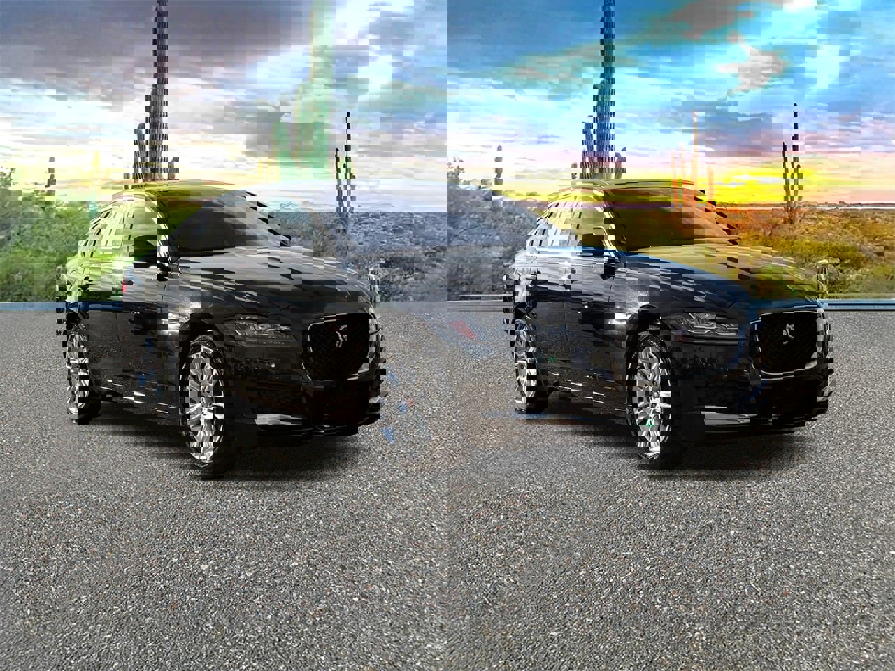 Used 2017 Jaguar XF Premium image 2