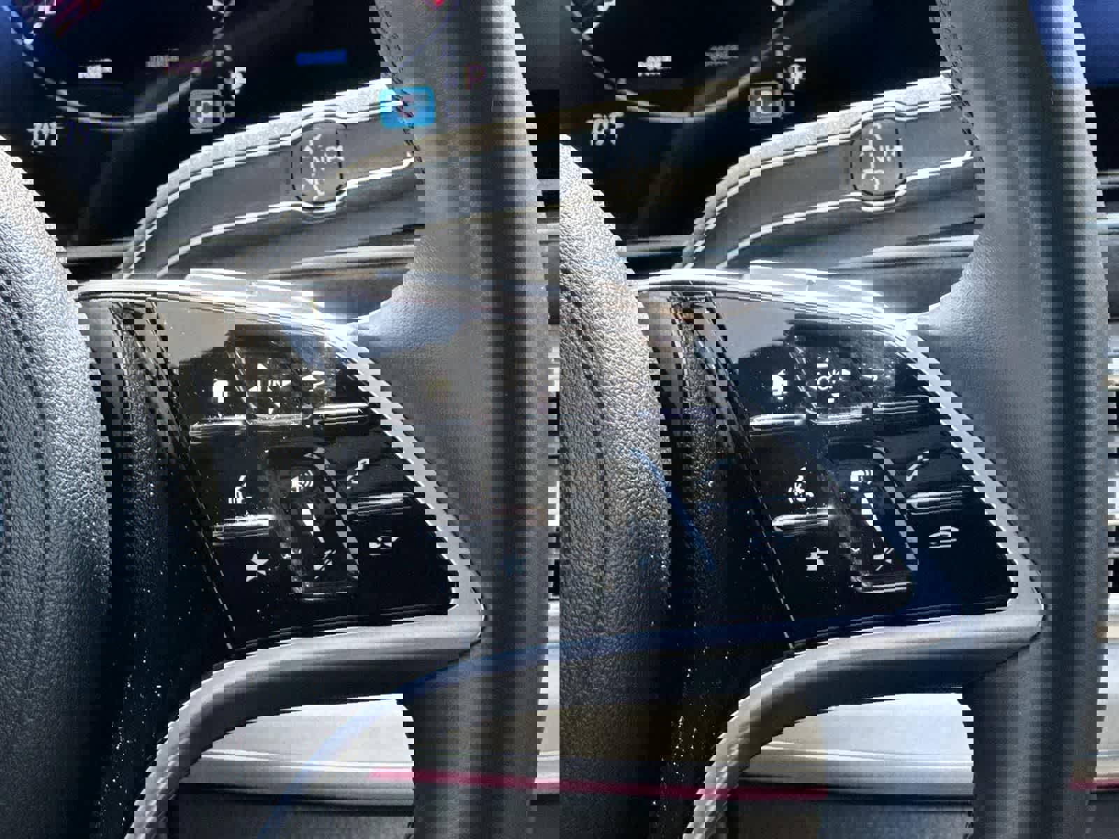 Used 2024 Mercedes-Benz GLE 350 4MATIC image 12