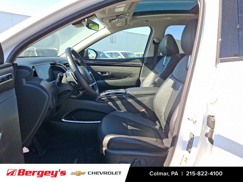 Used 2022 Hyundai Tucson Limited AWD/4WD image 16