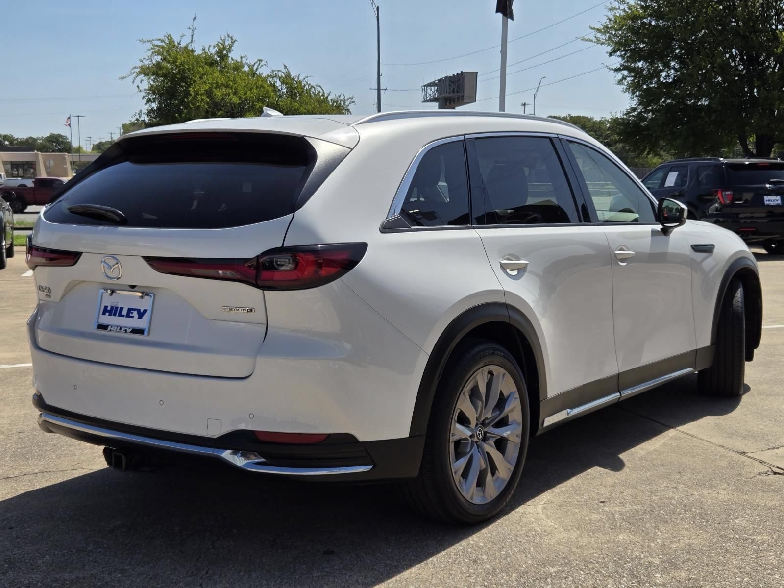 Used 2024 MAZDA CX-90 3.3 Turbo w/ Premium Package AWD/4WD image 9