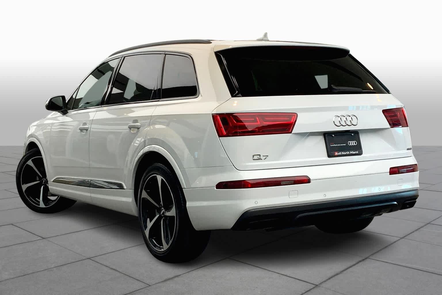 Used 2019 Audi Q7 3.0T Premium Plus w/ Premium Plus Package AWD/4WD image 11