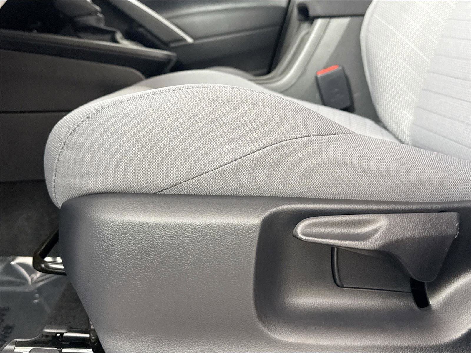 Certified 2026 Toyota Corolla Cross SE image 27