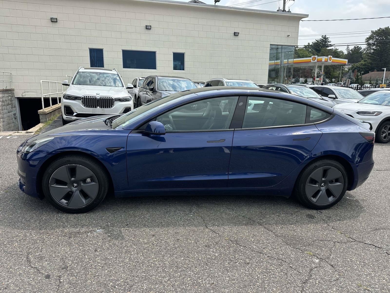 Used 2023 Tesla Model 3 Standard Range RWD image 6