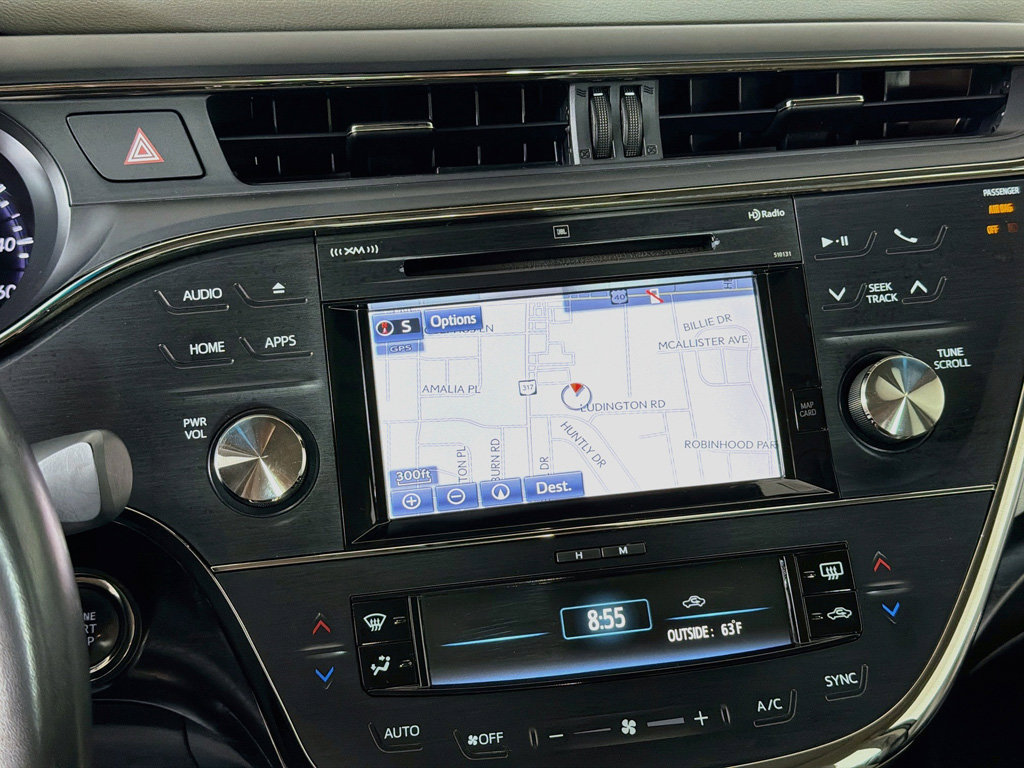 Used 2018 Toyota Avalon Limited w/ All Weather Liner Package FWD image 39