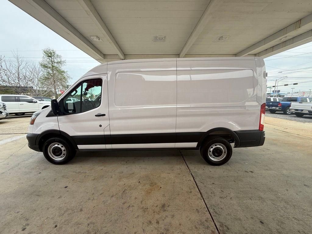 Used 2025 Ford Transit 250 148 Medium Roof image 6