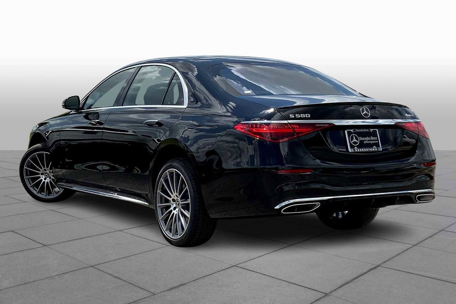 New 2025 Mercedes-Benz S 580 4MATIC Sedan image 4