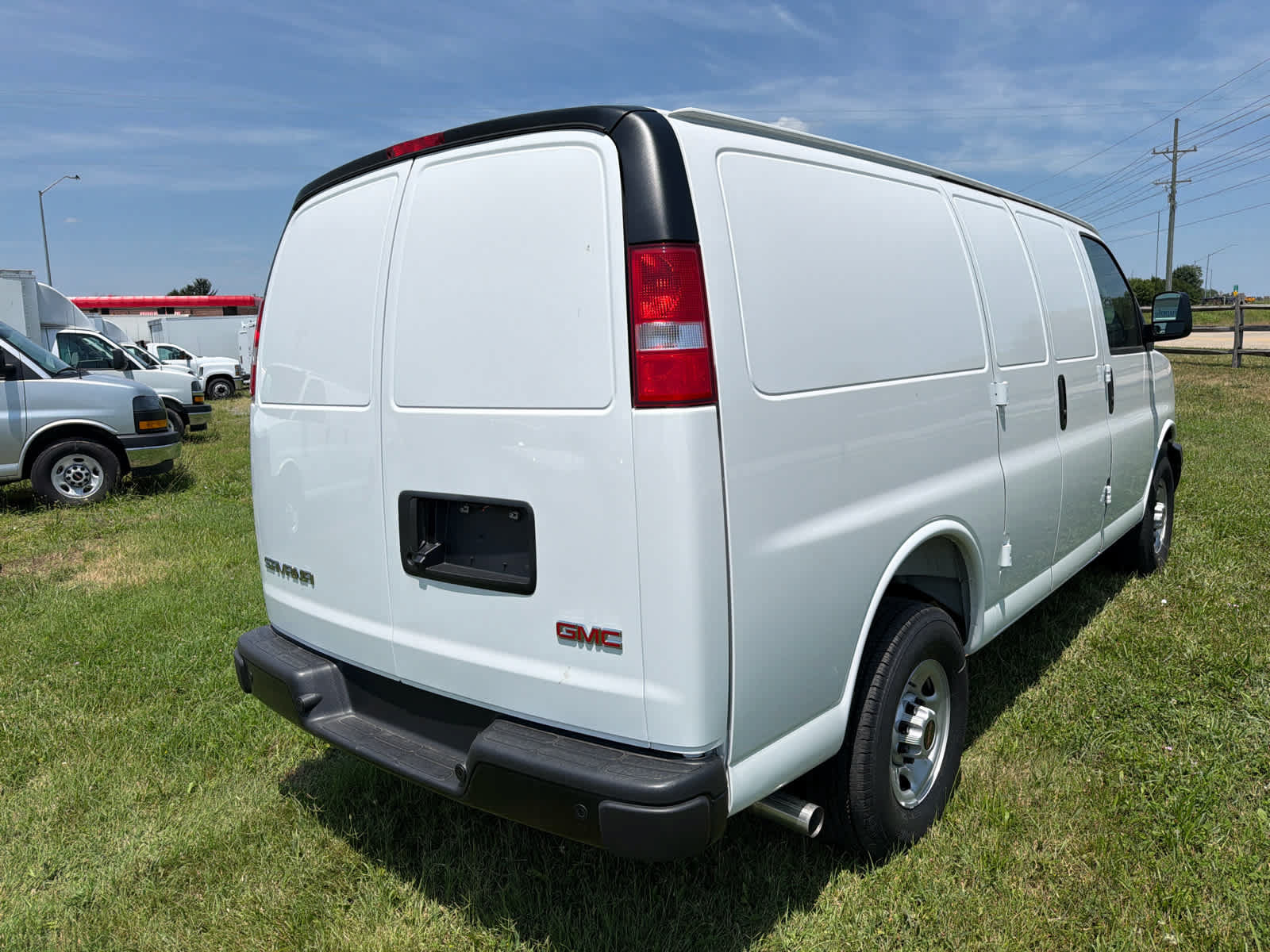 New 2026 GMC Savana 2500 w/ Driver Convenience Package RWD image 3