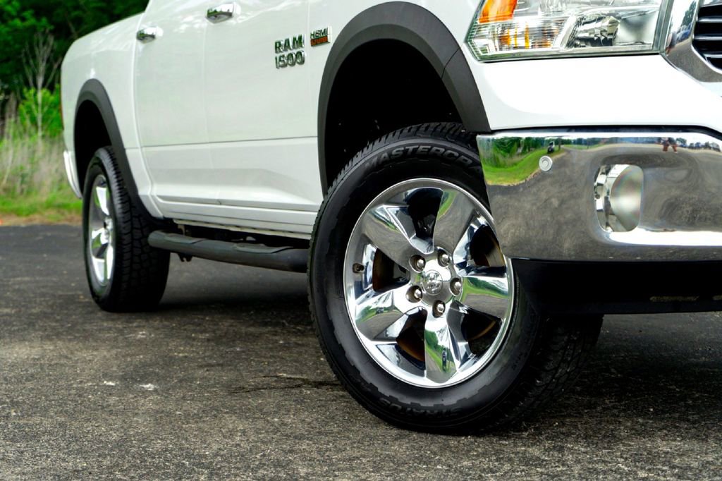 Used 2017 RAM 1500 Big Horn AWD/4WD image 3