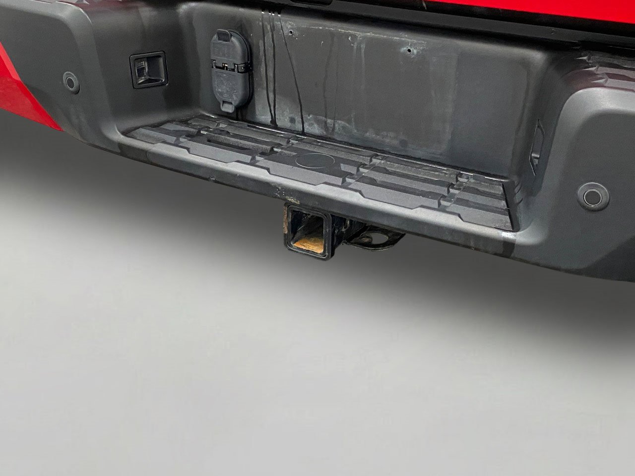 Used 2023 Nissan Frontier SV w/ SV Premium Package image 5