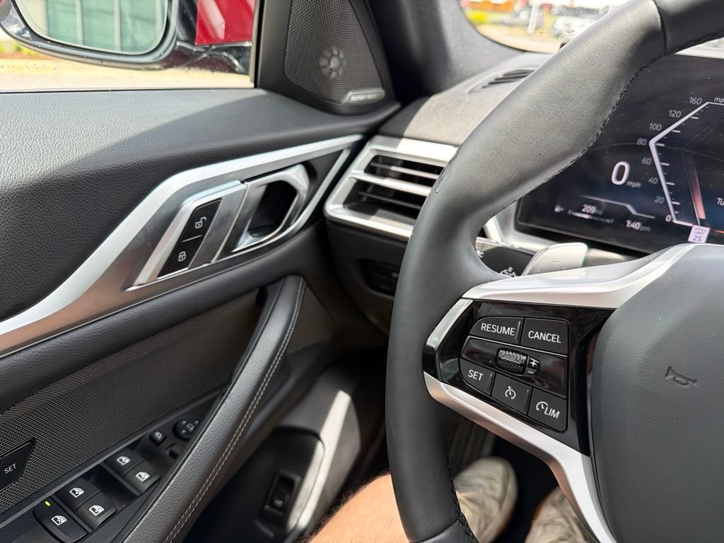 Used 2025 BMW 430i w/ Premium Package RWD image 21