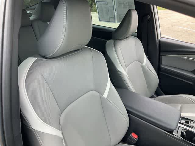 Certified 2025 Toyota Camry SE w/ Convenience Package AWD/4WD image 17