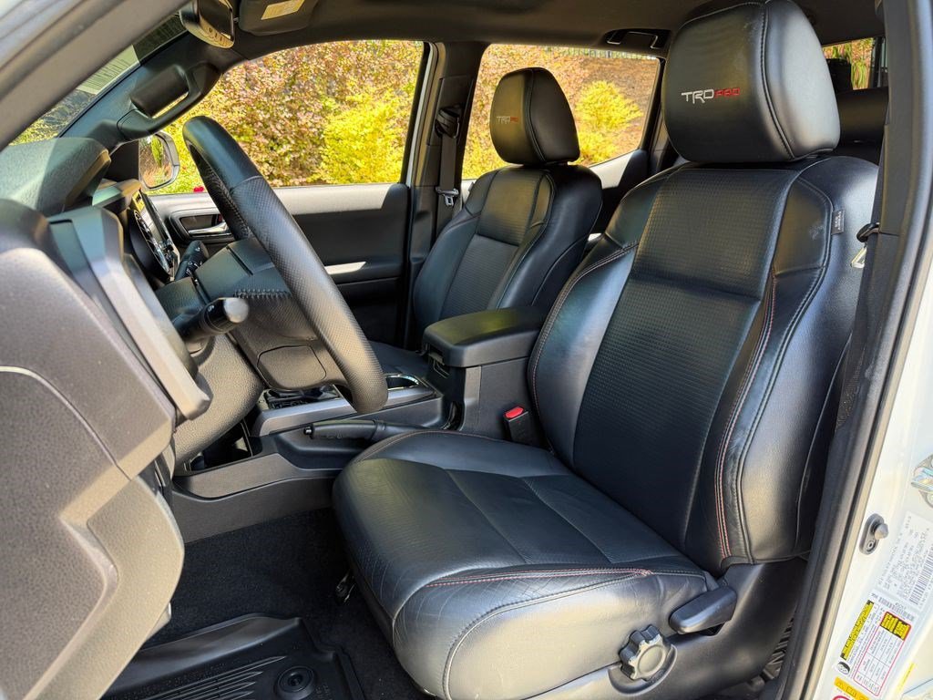 Used 2019 Toyota Tacoma TRD Pro AWD/4WD image 16
