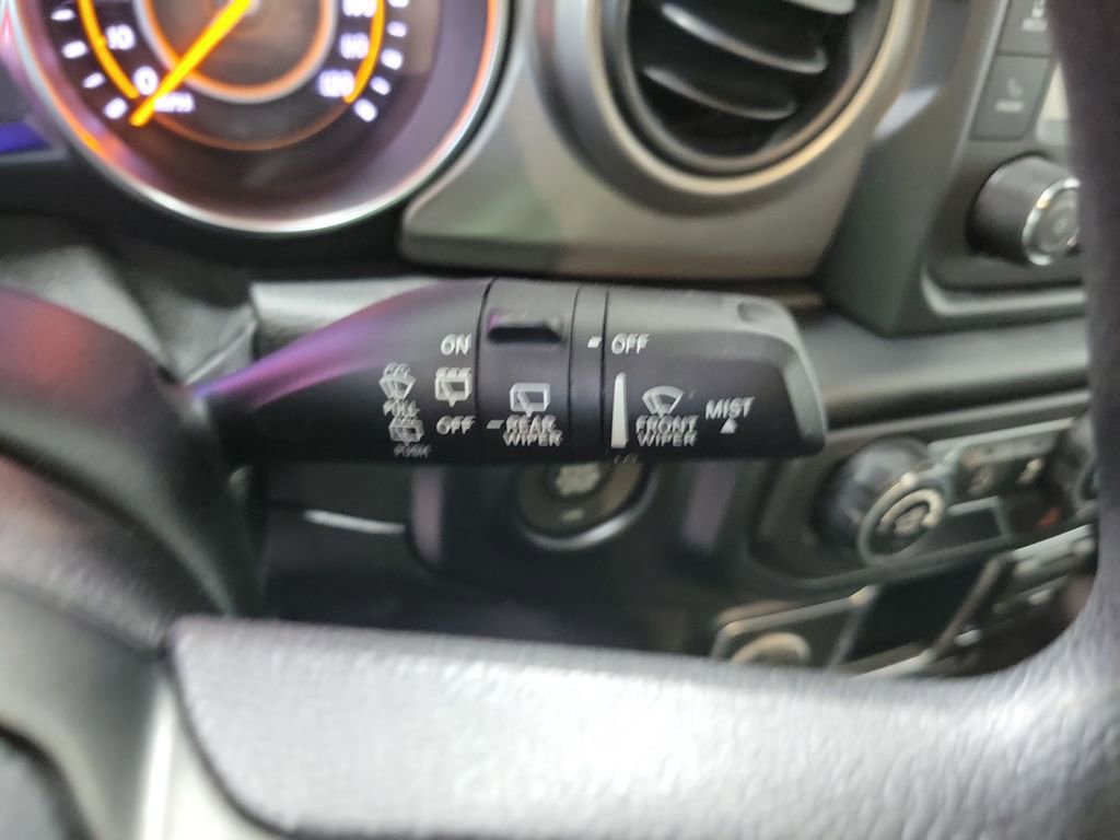 Used 2019 Jeep Wrangler Sport image 32