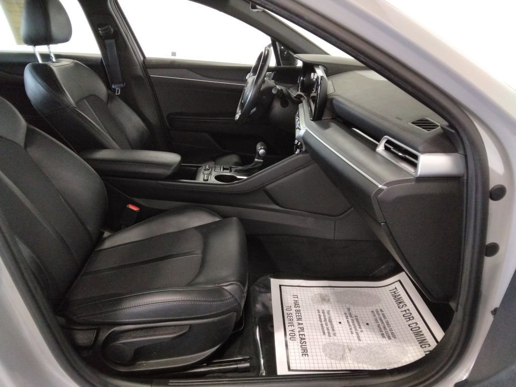 Used 2023 Kia K5 GT-Line image 38