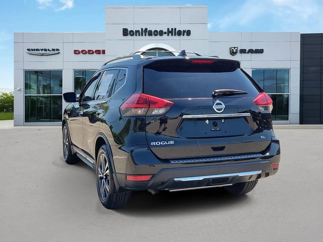 Used 2018 Nissan Rogue SL w/ Premium Package image 3