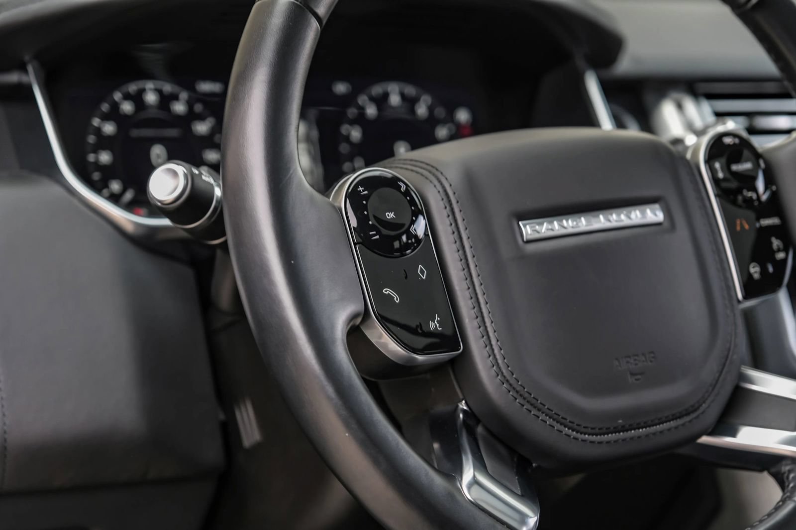 Used 2018 Land Rover Range Rover Autobiography AWD/4WD image 15