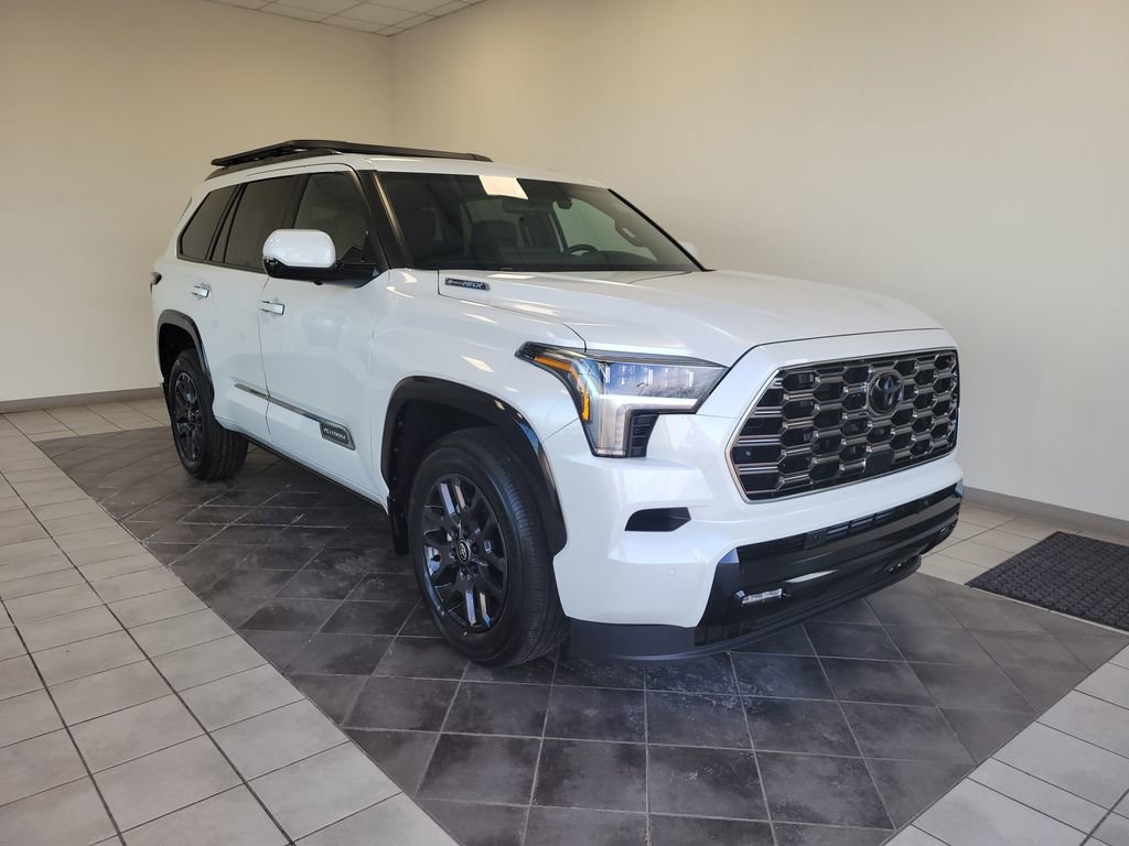 Used 2026 Toyota Sequoia Platinum AWD/4WD image 1