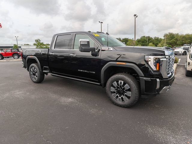New 2026 GMC Sierra 2500 Denali w/ Denali Reserve Package AWD/4WD image 12